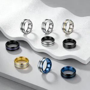 Set di 9 anelli colorati in acciaio inossidabile da uomo con finiture in metallo spazzolato