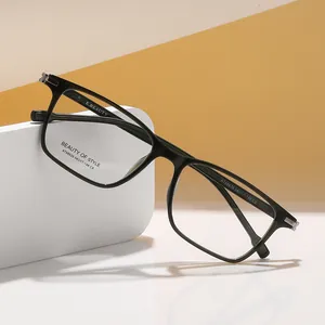 Ultralichte TR90 vierkante zwarte brilmontuur voor dames met blauw licht filter