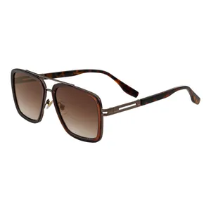 Lunettes de soleil aviateur carrées avec verres dégradés marron et monture écaille