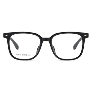 Lunettes noires carrées pour hommes avec rivets métalliques et finition élégante en acétate