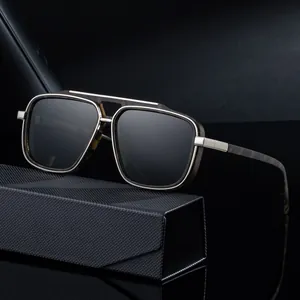 Lunettes de soleil polarisées pour hommes avec monture argentée et branches écailles