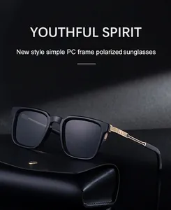 Lunettes de soleil polarisées carrées avec monture noire, branches dorées et étui cuir