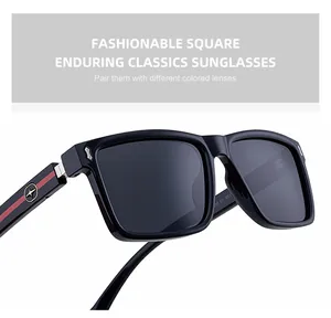 Detalle de gafas de sol cuadradas negras con varillas de rayas rojas y emblema de estrella metal