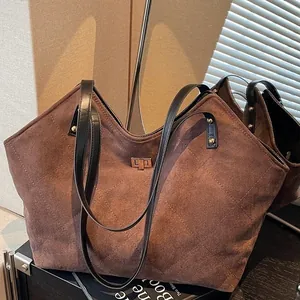 Large Capacity Faux Suede Quilted Tote Bag For Women 2025 Fashion Commuter Shoulder Bag With Metal Lock Handle Bag
