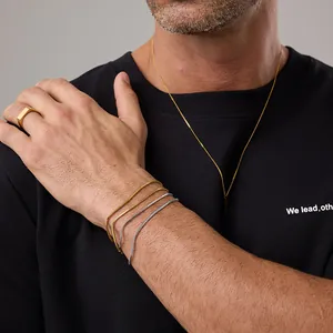 Braccialetti a catena serpente dorati regolabili e set di collana minimalista per le donne