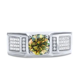 Classic 1ct moissanite ring in 925 sterling silver with geometric diamond accents