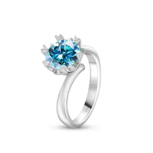 S925 Sterling Silber Ring mit einem runden blauen 2ct Moissanit in Schneeflocken Fassung