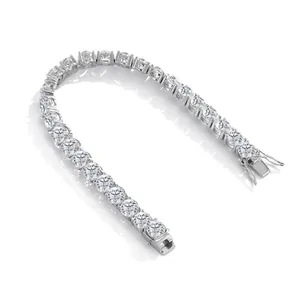 Ασημένιο βραχιόλι τένις S925 με στρογγυλά moissanite 3mm και κούμπωμα ασφαλείας