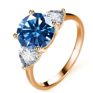 Drei-Steine-Ring aus 925 Silber mit 3ct blauem Moissanit und Roségold-Beschichtung