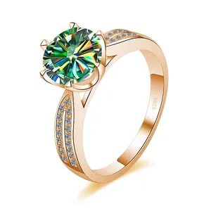 Lussuoso anello in argento S925 oro rosa con una grande moissanite verde da 3 carati