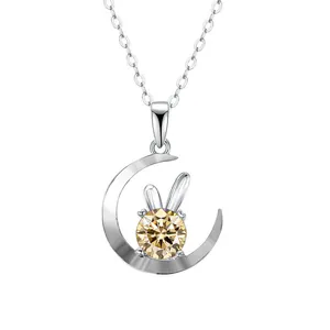 Klassische S925 Silberkette mit champagnerfarbenem Moissanit-Mond-Hasen-Anhänger
