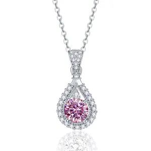 Collana classica in argento 925 con pendente a goccia in moissanite rosa e halo