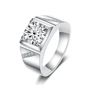 Luxe moissanite herenring van 1-2 karaat met sprankelende accenten in de zilveren band