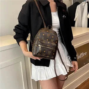 Mini sac à dos en cuir PU marron foncé avec imprimés ours et garniture dorée