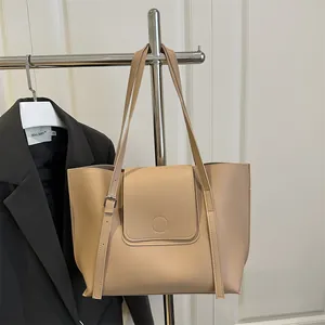 Retro PU Leather Large Capacity Tote Bag And Pouch For Women Trendy Splicing Shoulder Bag Minimalist Street Style Handbag