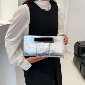 Fashion Crocodile Embossed PU Leather Clutch Bag For Women Large Capacity Evening Handbag With Metallic Handle Party Bag
