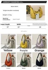 Tabella taglie dettagliata e opzioni colore per borsa a tracolla in nylon