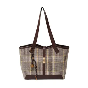 Vintage brown plaid tote bag with faux leather trim and metallic clasp for women