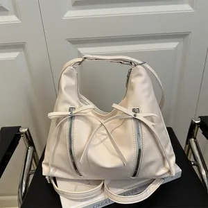 Sac à épaule en PU blanc crème avec nœud décoratif et détails de fermeture éclair argentée