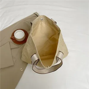 Japanese minimalist woven straw tote bag with large capacity and fabric lining