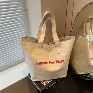 Große beige Canvas-Tragetasche mit rotem Famous For Pizza Aufdruck für den Alltag