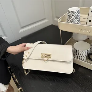 Γυναικεία Μόδα PU Δέρμα Αλυσίδα Τσάντα Crossbody Μινιμαλιστική Μεταλλική Πόρπη Τσάντα Ώμου Τσάντα Μασχάλης Ευέλικτη Τσάντα