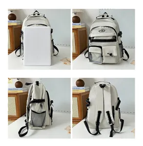 Dettaglio dello zaino panna ad alta capacità con scomparto per laptop e tasche a rete