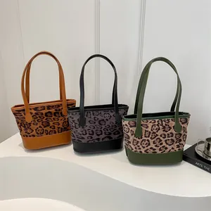 Women's Fashion Leopard Print Bucket Bag Synthetic Leather Splicing Vintage Shoulder Crossbody Bag For Daily Commuting Handbag
