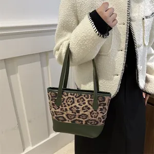 Retro leopard print underarm tote bag in dark green leather, stylish women's fashion handbag