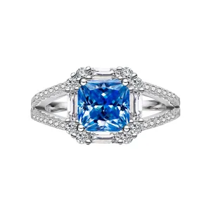 Δαχτυλίδι με μπλε μοισανίτη 2ct princess cut σε ασήμι S925 με διπλή ανοιχτή γάμπα
