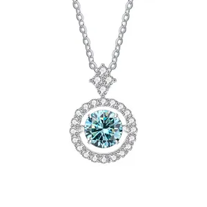 Elegante 925 sterling zilveren ketting met ronde blauwe moissanite hanger in halo-stijl