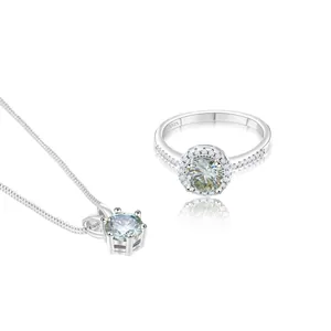 Parure élégante en argent 925 avec bague moissanite halo et collier pendentif brillant