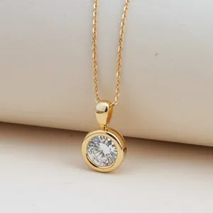 Classic 2ct D-color Moissanite pendant necklace in S925 sterling silver with gold finish
