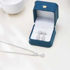 Luxuriöses Brautschmuck-Set mit quadratischem Moissanit-Halskette und Ohrringen in Box