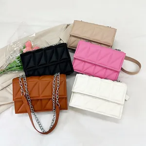Sac à Épaule avec Chaîne Matelassé Géométrique Triangulaire pour Femme en Cuir PU Minimaliste Urbain Petit Sac Carré