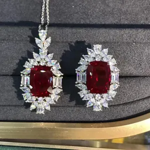 Magnifique parure bijoux avec collier pendentif rubis 10ct et bague aux diamants marquise