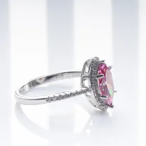 Anillo de plata esterlina S925 con moissanita rosa de corte marquesa y diamantes laterales