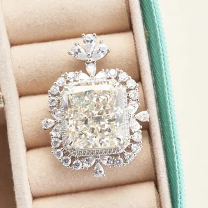 Luxury 15ct Radiant cut yellow carbon diamond pendant in silver vintage setting