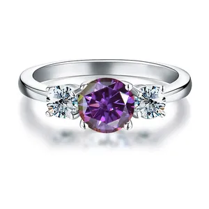 Anello di lusso in argento S925 con moissanite viola 3 carati e pietre laterali