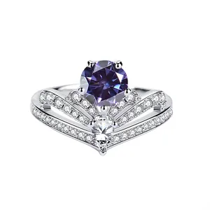 Damen Kronenring aus 925er Silber mit 1 Karat lila Moissanit und weißen Diamantakzenten