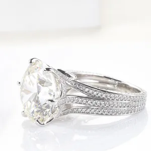 Luxurious 6-prong 12ct round cut high carbon diamond ring on multi-layer silver band