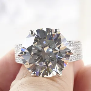 Classic 12-carat round brilliant cut diamond ring with a luxurious six-prong setting