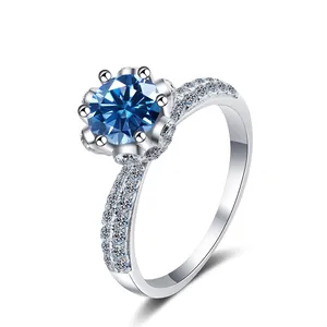Bague en argent sterling S925 avec moissanite bleue ronde et serti à six griffes