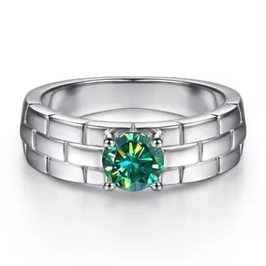 5mm 0.5ct S925 silver watch strap style ring with green moissanite in brick texture