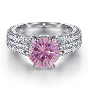 S925 sterling zilveren ring met 2 karaat roze edelsteen en pavé gezette zirkoon