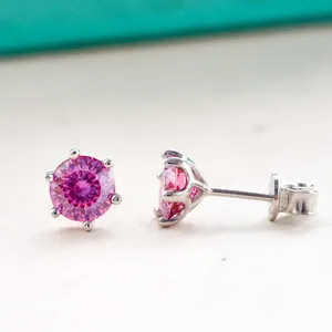 Orecchini a perno in moissanite rosa da 1 carato in argento sterling S925 a sei griffe