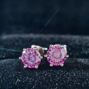 Orecchini a perno in moissanite rosa da 1ct in argento S925 con castone a 6 griffe