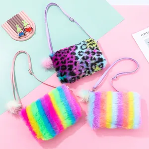 Kinder Plüsch Regenbogen Umhängetasche Süß Leopardenmuster Kunstpelz Schultertasche Mit Pompon Anhänger Für Mädchen Mini Geldbörse