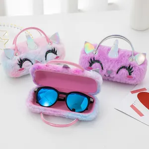 Estuche para gafas de unicornio de peluche con lentejuelas y bordado en tonos pastel
