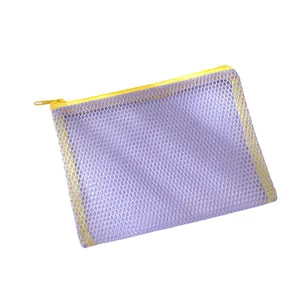 Pochette de rangement en filet violet avec fermeture éclair jaune pour maquillage